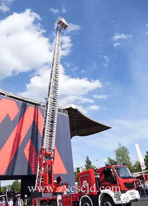 ����܇�S��